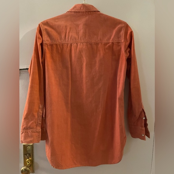 Madewell dusty pink button down with distressed buttons - Picture 4 of 4